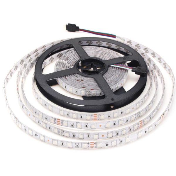 Cinta 60 LED 5050 RGB 12V / 24V